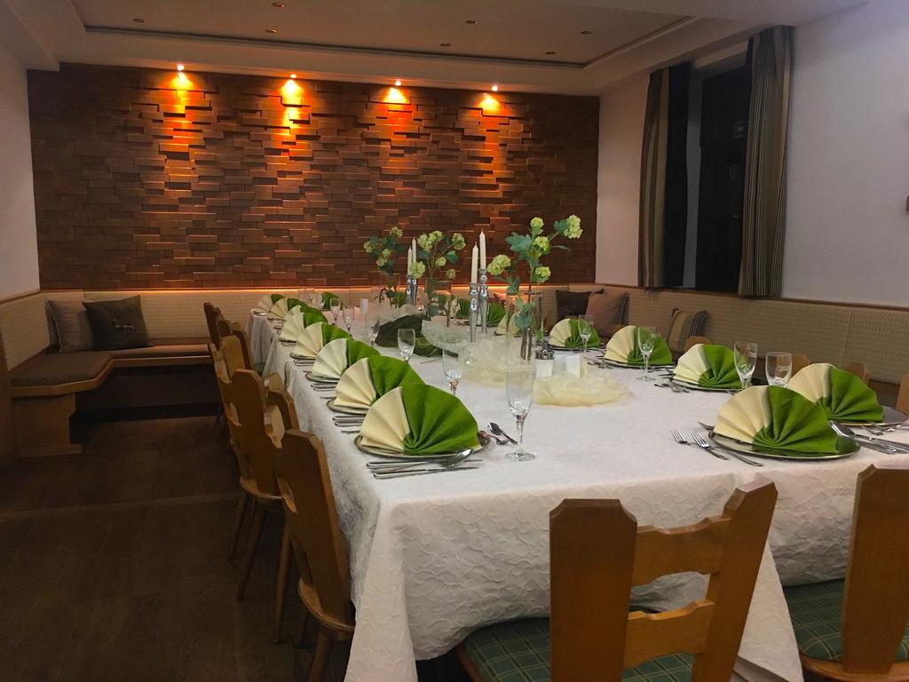 Hotel Zur Schoenen Aussicht ماركتهيدنفلد المظهر الخارجي الصورة